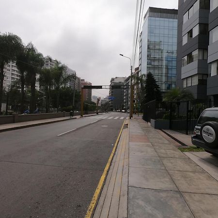 The Guest House 1 At The Booming Center Of Miraflores, Lima - Peru Dış mekan fotoğraf