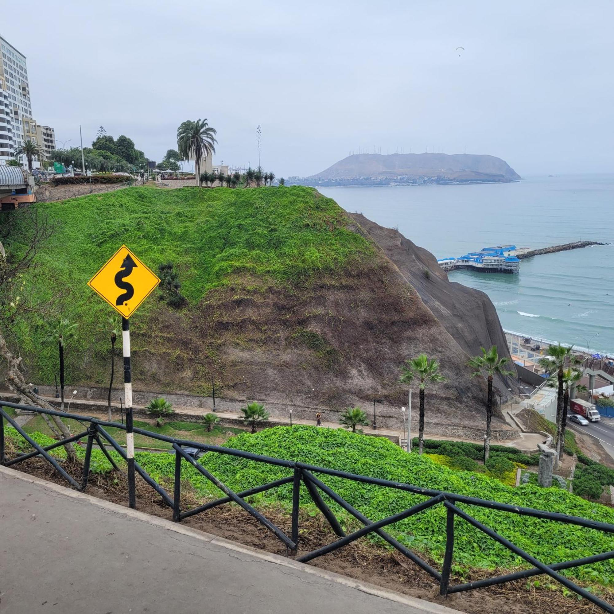 The Guest House 1 At The Booming Center Of Miraflores, Lima - Peru Dış mekan fotoğraf