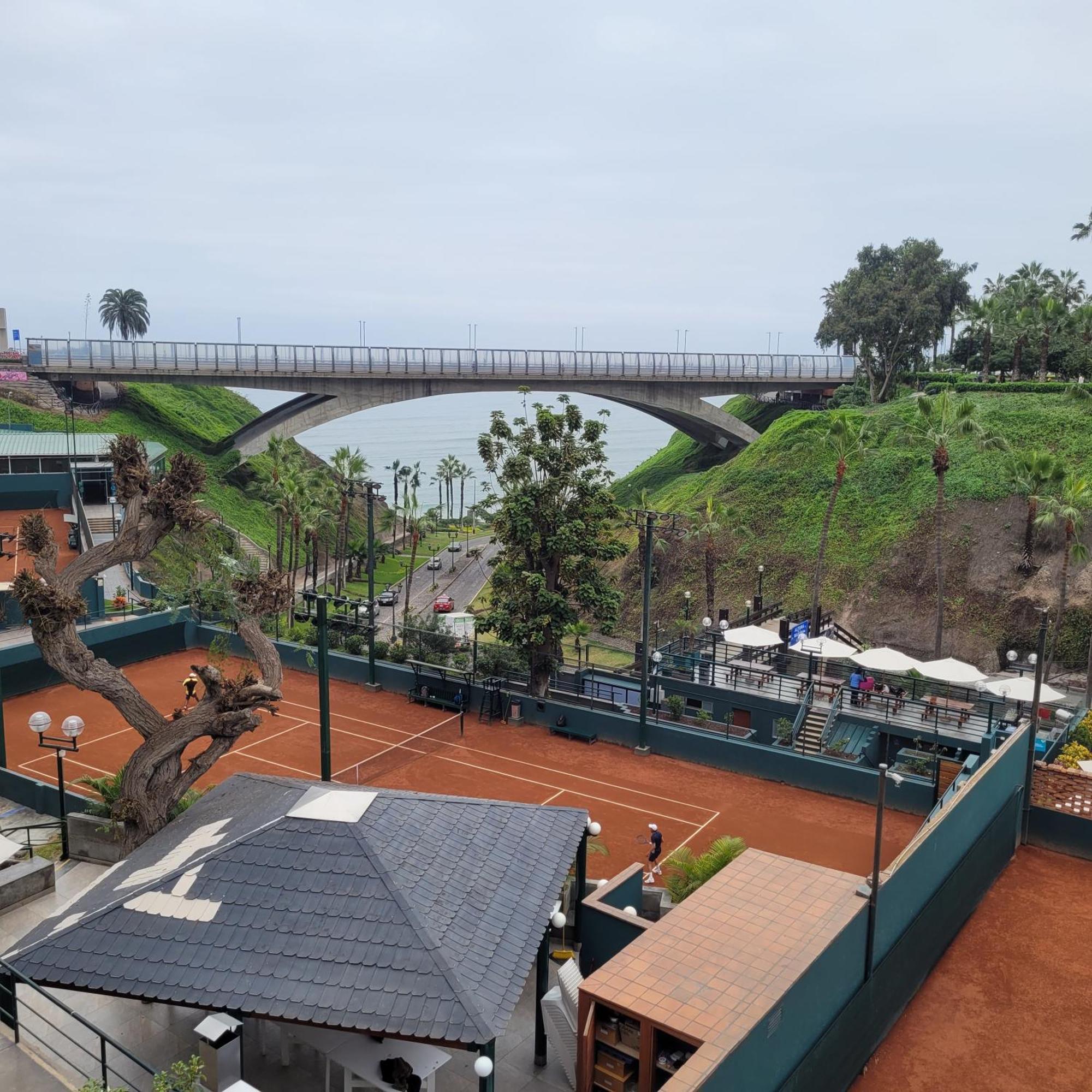 The Guest House 1 At The Booming Center Of Miraflores, Lima - Peru Dış mekan fotoğraf