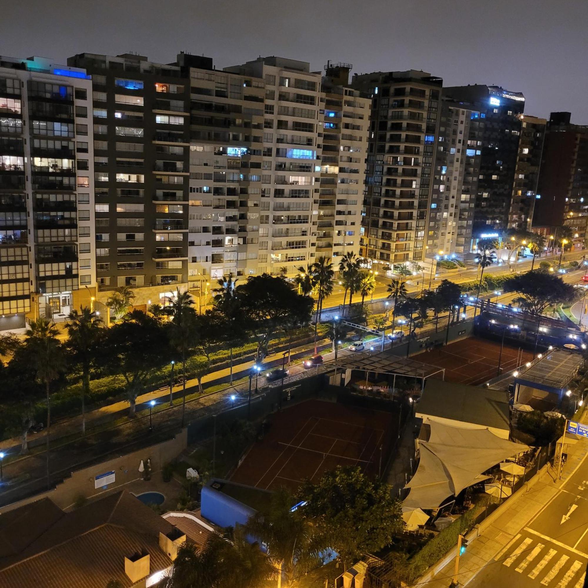The Guest House 1 At The Booming Center Of Miraflores, Lima - Peru Dış mekan fotoğraf